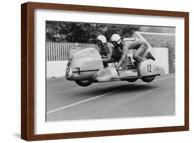 TT Races Rustic Vintage Style Hand-painted Sign Board TT Races Rustic Vintage Style Hand-painted Sign Board